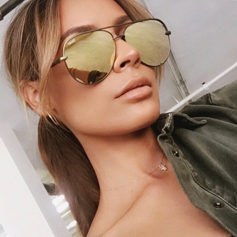 Quay x Desi Perkins / High Key Sunglasses